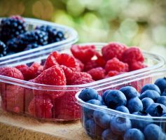 Frutas antioxidantes que ajudam na redução de medidas